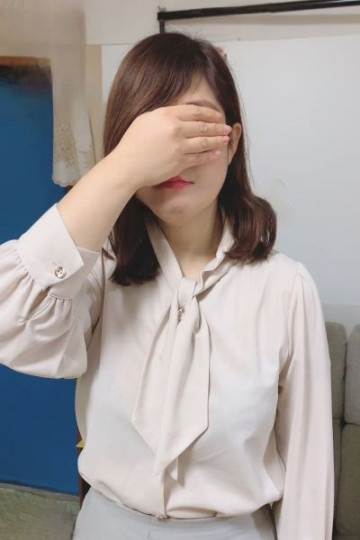 極上でエッチな人妻『西村』